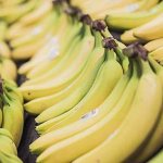 bananas-in-store