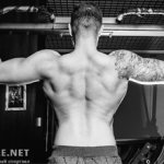 how to pump up a wide back on the horizontal bar