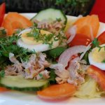Light salads with canned tuna